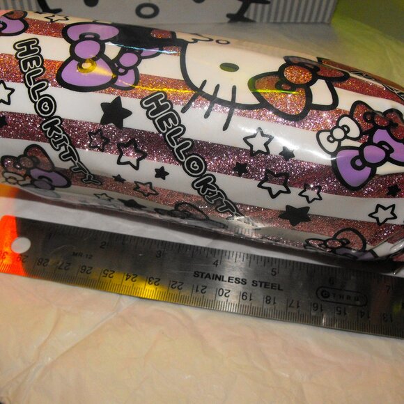 Beverage Bottle Cooler Hello Kitty with Strap - Picture 4 of 13